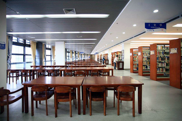 充满美好的图书馆不能少了智能照明系统！(图1)